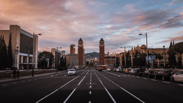 como-moverse-por-barcelona-coches